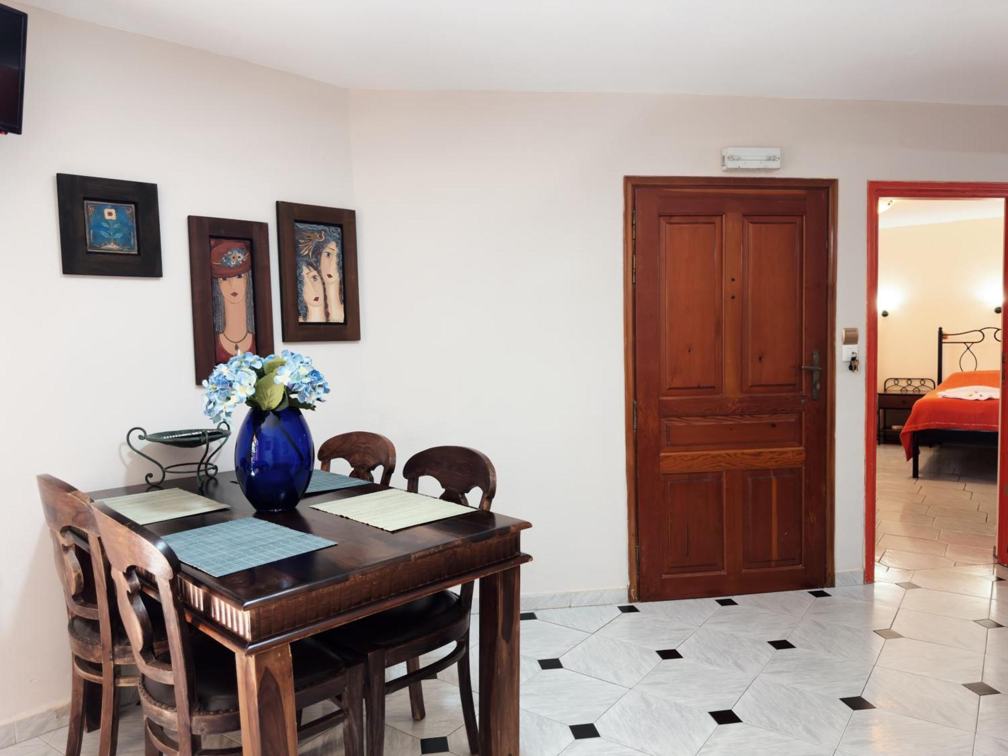 Villa Eleni Seaside Apartments 플라타니아스 외부 사진