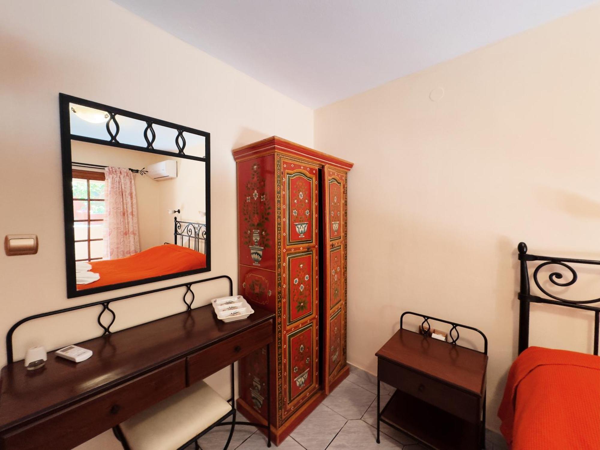 Villa Eleni Seaside Apartments 플라타니아스 외부 사진