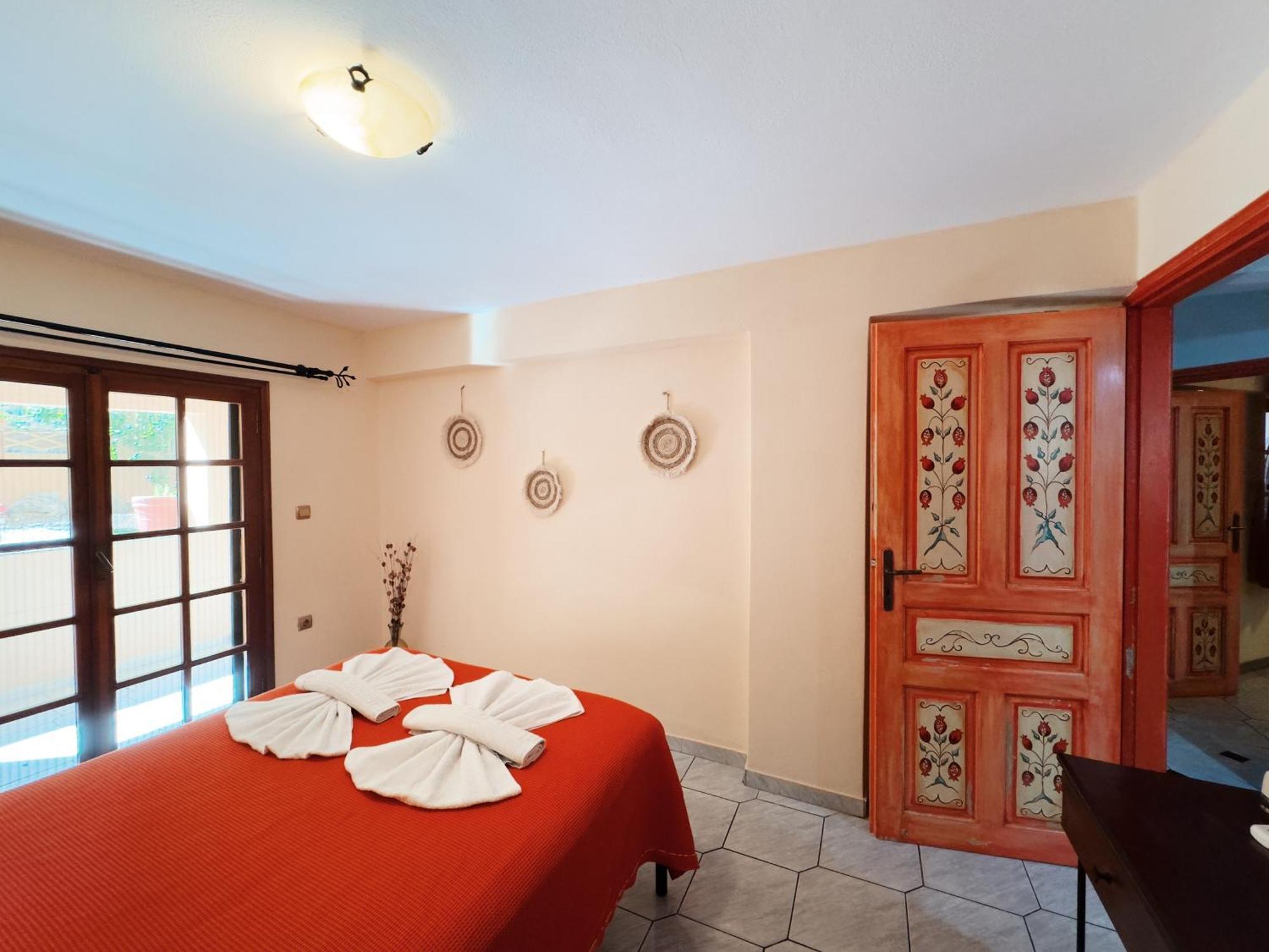 Villa Eleni Seaside Apartments 플라타니아스 외부 사진