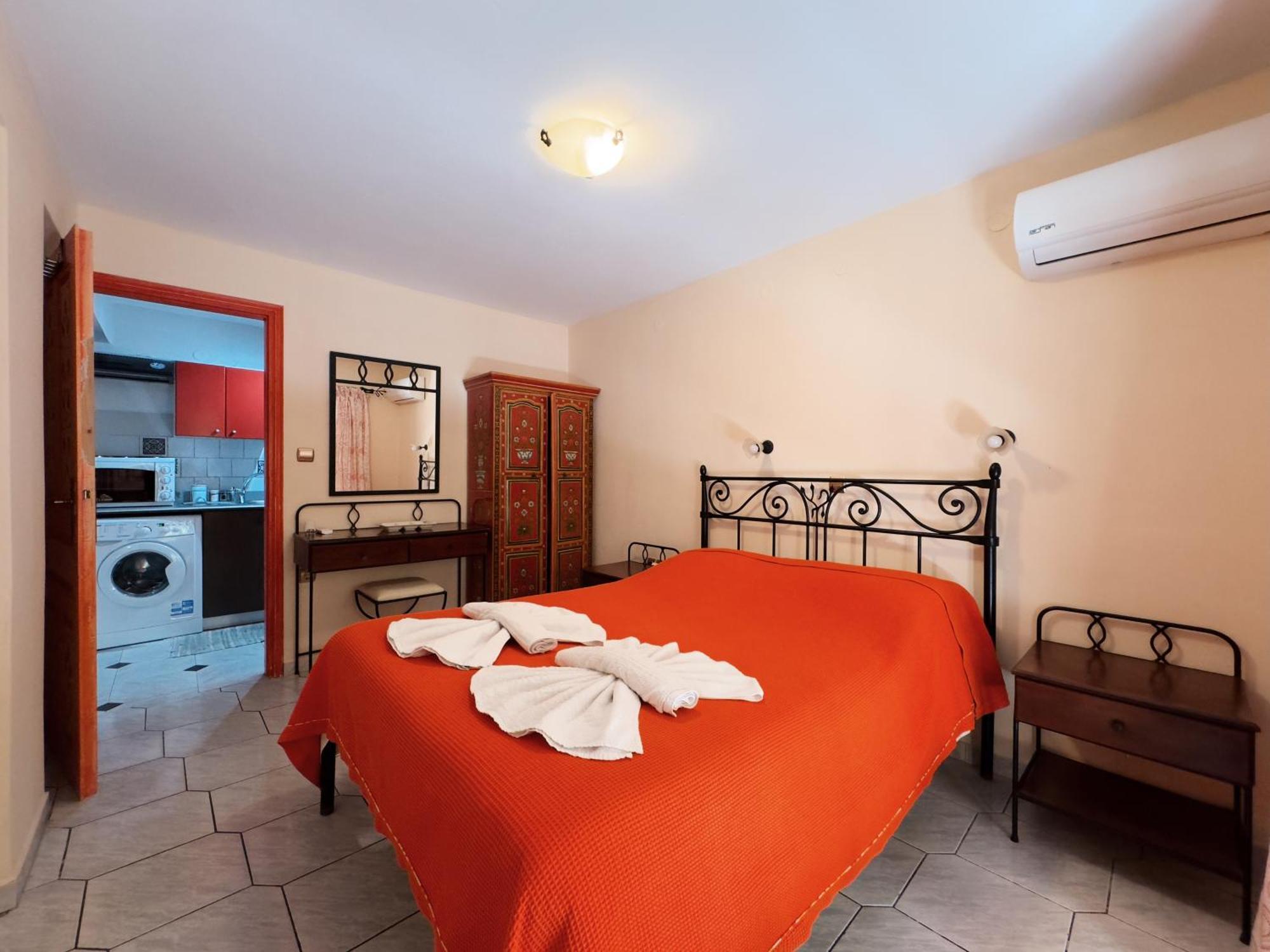 Villa Eleni Seaside Apartments 플라타니아스 외부 사진