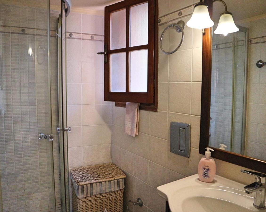 Villa Eleni Seaside Apartments 플라타니아스 외부 사진